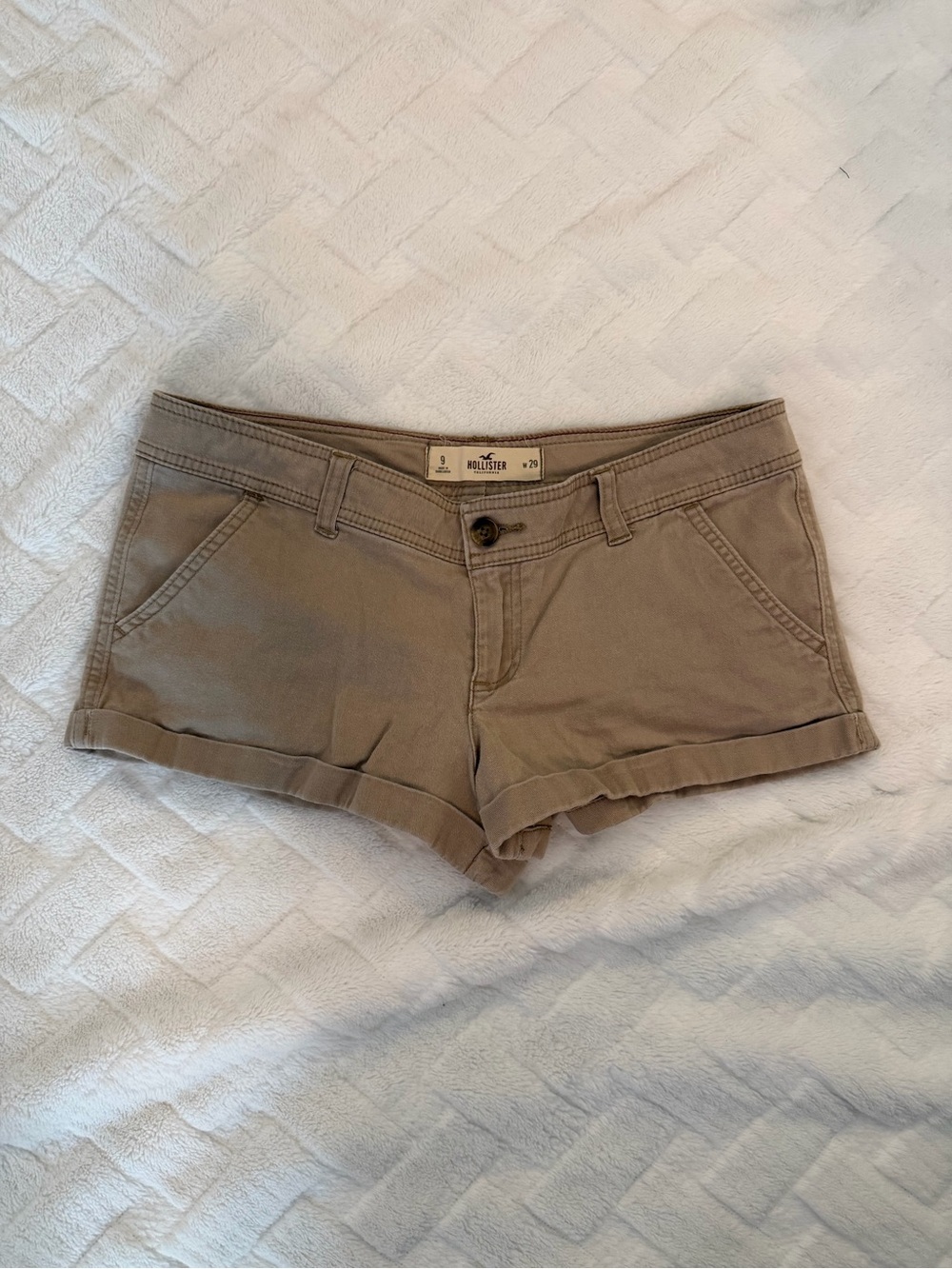 Hollister Women's Khaki Cuffed Denim-Style Shorts